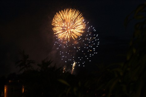 En grande celebró el SETSE su  aniversario 55 en Xalapa, con mucha pirotecnia y la actuación de Los Ángeles Azules, en el Estadio Xalapeño. Al parecer aquí no  ha llegado la crisis. 