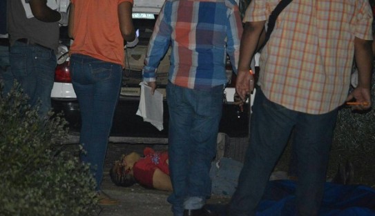 Un taxista fue localizado en su taxi encajuelado la madugada de este  martes en Papantla.