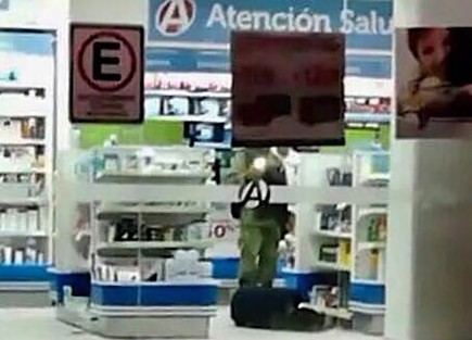 Las víctimas de ataque eran dos mujeres y dos hombres.
