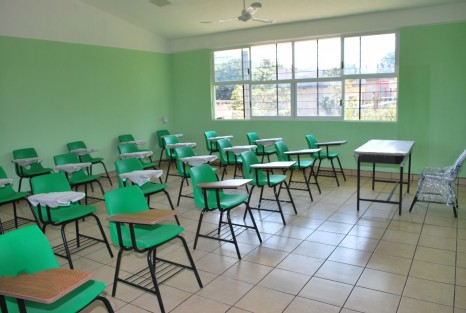 Más de 20 mil alumnos Tlapacoyenses regresan a las aulas para iniciar el ciclo escolar 2017-2018.
