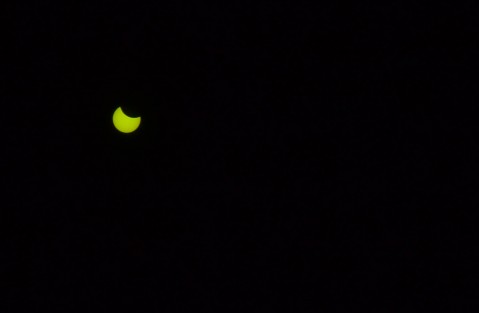Así se observó el eclipse parcial de sol en Xalapa.
