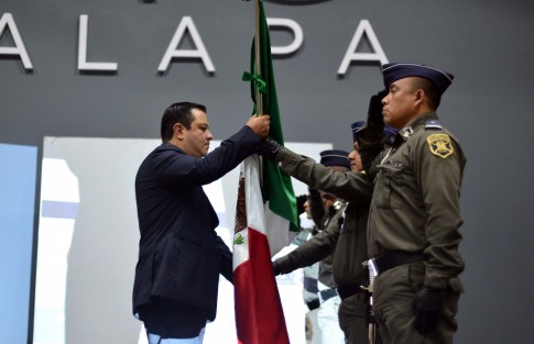 El alcalde Américo Zúñiga inauguró el 18º Foro Regional de la División de Gendarmería para la prevención de conductas criminógenas y antisociales, 