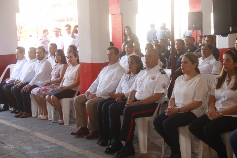 El H y B Cuerpo de Bomberos de Veracruz celebró el aniversario 144 de su fundación. Asistieron autoridades municipales. 