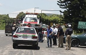 En forma coordinada las delegaciones de Tránsito del Estado, Transporte Público y Fuerza Civil realizaron un operativo en este municipio, para detectar unidades  que no cumplan los requisitos que marca la Ley de Transporte Público.
