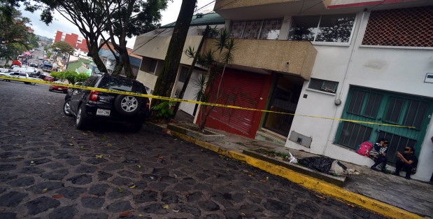 La zona fue acordonada para que se llevaran a cabo las pesquisas. 