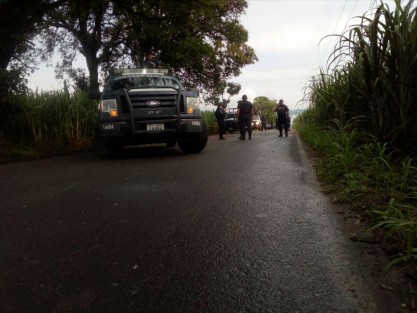 El cuerpo sin vida de un taxista que era buscado por sus familiares, fue encontrado la mañana de este martes entre unos cañales de la congregación Potrero Nuevo camino a La Concha, municipio de Atoyac.
