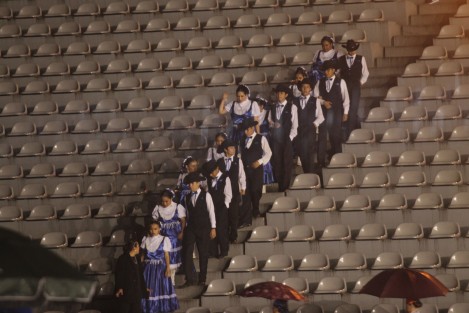 Debido al mal tiempo, la clausura del Festival de las Flores Xalapa llena de luz se vio afectada y solo se presentó parte de los espectáculos que se tenían planeados.