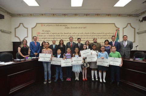 El alcalde Américo Zúñiga Martínez presidió la segunda sesión ordinaria del Sistema Integral de Protección Integral de Niñas, Niños y Adolescentes (Sipinna) del Municipio de Xalapa. 