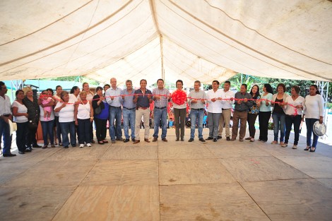 Entrega Ayuntamiento de Xalapa obras hidráulicas en Colonia Unión Antorchista.
