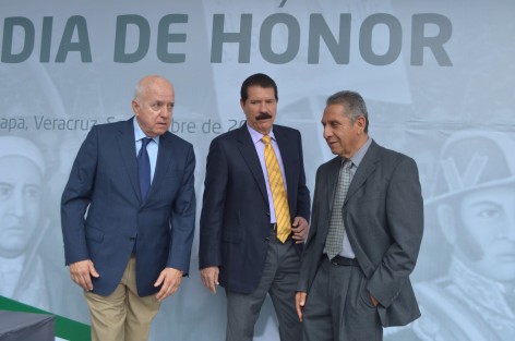 Octavio Legarreta Guerrero, delegado estatal de la SAGARPA, dijo que tramitan un apoyo extraordinario para productores afectados por el huracán Franklin, ya que el seguro no cubrió a aquellos con pérdidas parciales. A quienes sí se cubrirá el seguro, se les pagará $2,500 por hectárea. 