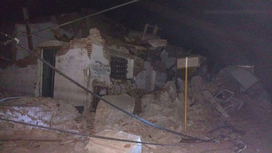Empiezan a fluir datos de afectaciones por el sismo de este jueves. En Juchitán, Oaxaca se informa sobre la caída de algunas construcciones. 