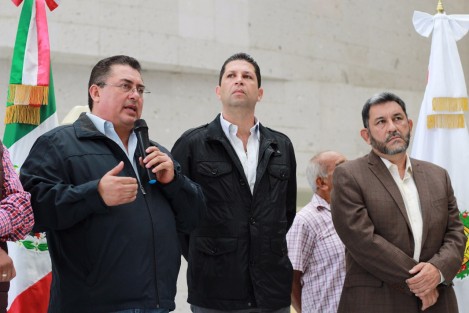 El coordinador de la bancada del PRI en  el Congreso local, Juan Nicolás Callejas Roldán dijo que elArt.31 de la Ley Orgánica de ese poder señala  que el número de diputados del grupo legislativo se tomará con base a la conformación original de la legislatura, para poder asumir el manejo de la JUCOPO. Es por eso que correpondería ahora al partido MORENA la presidencia de la JUCOPO.