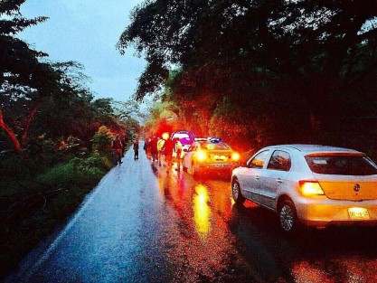 Con el fin de proteger la integridad de los veracruzanos con la entrada del huracán Katia a la entidad en algunas carreteras  se restringió la circulación, tal como la San Marcos - Teocelo, en donde en días recientes han habido algunos deslaves. 