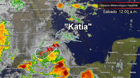 A  las  21:30 horas,  tiempo  del  centro  de  México, Katia, huracán  categoría  1, tocó tierra en  las  inmediaciones  de  Rancho  Nuevo, aproximadamente  a  20  kilómetros al  noroeste de Tecolutla,  Veracruz; aunque se  debilita   rápidamente,   en las   próximas   horas ocasionará tormentas  mayores  a  250  milímetros  (mm)  en  Veracruz  y  Puebla. 