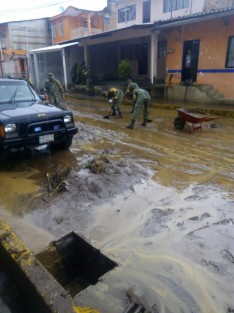 El municipio de Estanzuela también se vio afectado por las inundaciones; el arroyo que pasa por el pueblo también se desbordó afectando varias casas 