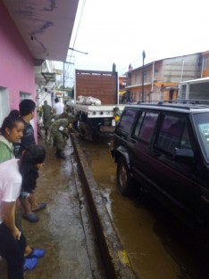 El municipio de Estanzuela también se vio afectado por las inundaciones; el arroyo que pasa por el pueblo también se desbordó afectando varias casas 