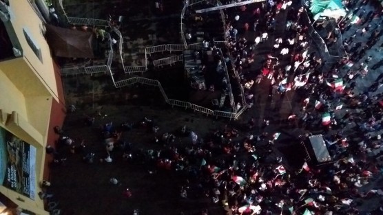 Escasa afluencia de personas a la Plaza Lerdo previo a la ceremonia de El Grito en la Plaza Lerdo.