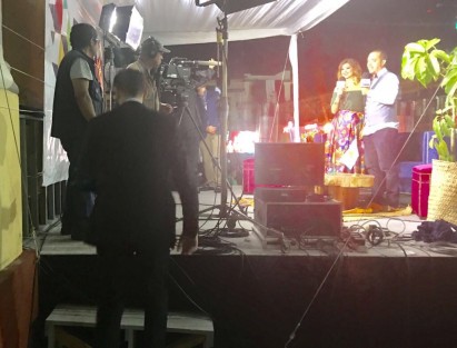 Durante la noche mexicana el gobernador emitió un mensaje a los televidentes de RTV, desafortunadamente su coordinador de Comuniación Social no pudo llegar a tiempo para ampliar la información a la audiencia sobre el evento. 