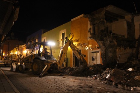 Diversos edificios afectados en el centro histórico de Atlixco, Puebla, por el sismo de 7.1 grados registrado este martes 19 de septiembre. 