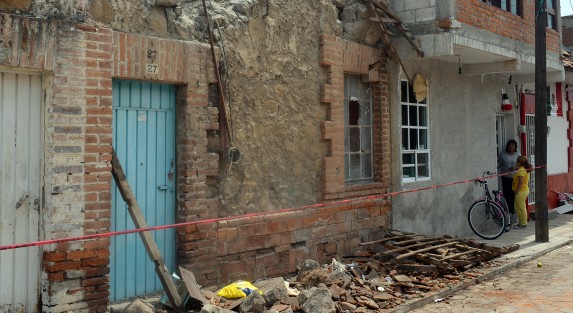 Metepec, perteneciente al municipio de Atlixco, en Puebla, sufrió pérdidas graves, principalmente en casas habitación. Esta comunidad es una de las más devastadas debido a sus construcciones típicas de adobe y teja. 