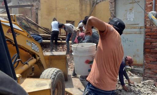 Metepec, perteneciente al municipio de Atlixco, en Puebla, sufrió pérdidas graves, principalmente en casas habitación. Esta comunidad es una de las más devastadas debido a sus construcciones típicas de adobe y teja. 
