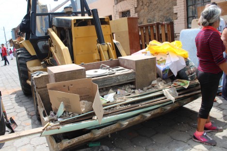 Metepec, perteneciente al municipio de Atlixco, en Puebla, sufrió pérdidas graves, principalmente en casas habitación. Esta comunidad es una de las más devastadas debido a sus construcciones típicas de adobe y teja. 

