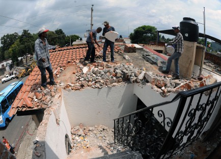 Metepec, perteneciente al municipio de Atlixco, en Puebla, sufrió pérdidas graves, principalmente en casas habitación. Esta comunidad es una de las más devastadas debido a sus construcciones típicas de adobe y teja. 
