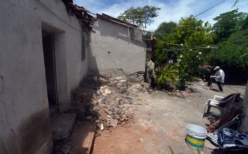 Contla, localidad cercana al poblado Quebrantadero, y a unos minutos de Axochiapa, en el estado de Morelos, con derrumbe de viviendas, pero afortunadamente cuentan con víveres necesarios para atender a la pequeña población.
