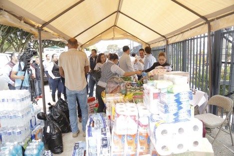 Diputados locales panistas enviaron apoyos recolectados para afectados por los sismos.
