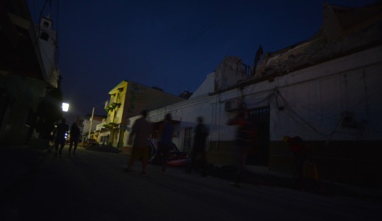 Jojutla, Morelos, es sin duda -después de la Ciudad de México- la ciudad donde más se ha realizado la cobertura sobre los afectados del sismo del pasado lunes. Son decenas de damnificados y edificios colapsados como el Palacio Municipal, además de graves daños a diversas estructuras. 
