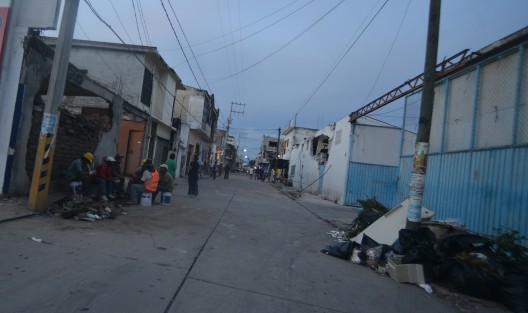 Jojutla, Morelos, es sin duda -después de la Ciudad de México- la ciudad donde más se ha realizado la cobertura sobre los afectados del sismo del pasado lunes. Son decenas de damnificados y edificios colapsados como el Palacio Municipal, además de graves daños a diversas estructuras. 
