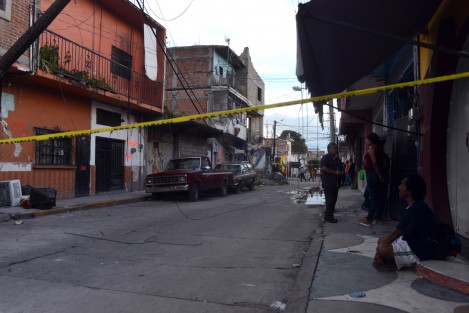 Jojutla, Morelos, es sin duda -después de la Ciudad de México- la ciudad donde más se ha realizado la cobertura sobre los afectados del sismo del pasado lunes. Son decenas de damnificados y edificios colapsados como el Palacio Municipal, además de graves daños a diversas estructuras. 

