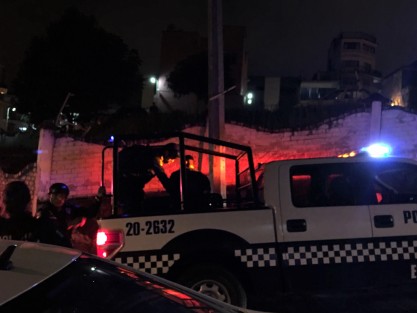 A 72 horas de que Alejandro N, guardia preventivo de seguridad, quien se desempeñaba como guardia en Palacio de Gobierno, fuera detenido tras robar en un negocio del centro de Xalapa el pasado sábado, el juez le dictó prisión preventiva de un año, por el delito de robo agravado, siendo recluído en el penal de Pacho Viejo.   