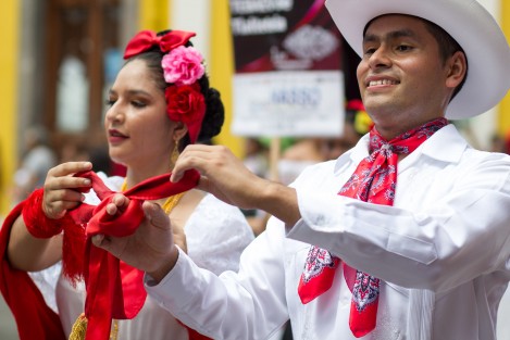 Como parte de los festejos en honor a San Jerónimo, en el pueblo mágico de Coatepec, se llevó a cabo el primer Jarochódromo convocado por La casa del Arpa y el gobierno muncipal, en donde participaron 24 ballets folclóricos de diferentes municipios del estado. 