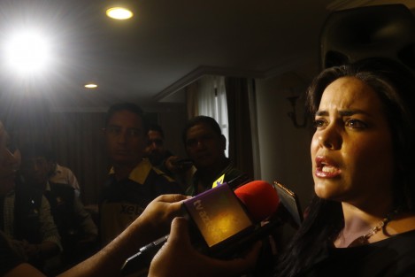  De igual forma,  Fabiola Balmori Durazzo mencionó que las despensas y las camionetas confiscadas continúan en poder de la fiscalía.