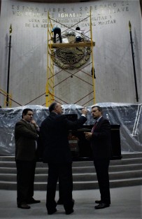 Posterior a impartir su conferencia,  el Doctor Sergio Díaz Ricci recorrió el Palacio Legislativo para conocer sus instalaciones.