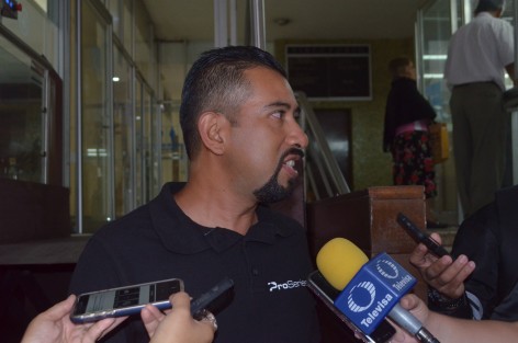 Entrenadores de perros hablaron sobre la importancia de educar a nuestras mascotas para el servicio de búsqueda y rescate, y no sólo para defensa, ya que en tragedias como sismos o contingencias son de gran ayuda para la localización de personas o cuerpos sin vida, por lo que hacen un llamado para llevar a sus mascotas a recibir entrenamiento gratuito.