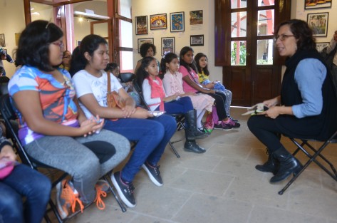 En el Centro Recreativo Xalapeño se celebró el Día Internacional de la Niña, con talleres, cuentacuentos y titiriteros, además de que hubo sorpresas para la niñas. 