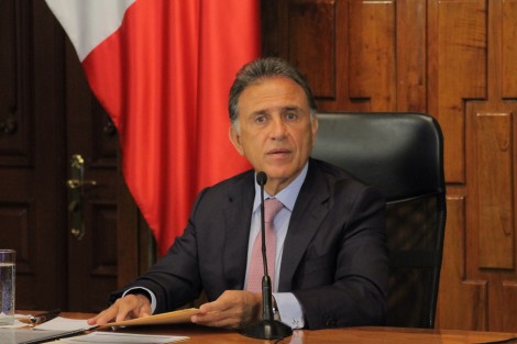 Miguel Ángel Yunes Lnares. 