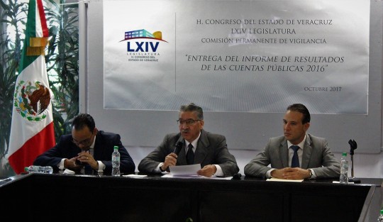 Una vez que la Comisión de Vigilancia emita el Dictamen legislativo y sea aprobado por el Pleno, se estará en aptitud de iniciar la fase de determinación de responsabilidades y fincamiento de indemnizaciones y sanciones, pues la legislación vigente permite que los involucrados tengan una segunda oportunidad, para que en audiencia ofrezcan pruebas y formulen alegatos, en relación a las observaciones no solventadas.

