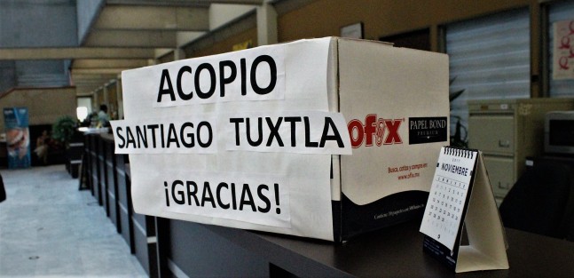 La diputada Yazmín Copete convocó a los ciudadanos a solidarizarse con la gente que sufrió esta desgracia y donar ropa y zapatos en buen estado, medicamentos, alimentos enlatados y artículos de higiene en las instalaciones de la Casa de Enlace y en su oficina del Congreso del Estado.