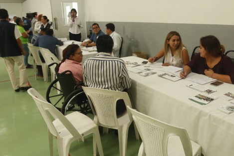 Se llevó a cabo la 5a Feria Nacional de Empleo para Personas con Discapacidad y Adultos Mayores en el que participaron el Servicio Nacional de Empleo, el gobierno municipal y el sector empresarial. Los presidentes de COPARMEX y CANACO no asistieron al evento ni montaron stands de vinculación laboral para este sector.