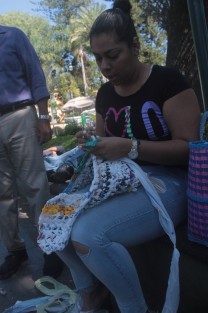 Tejiendo tapetitos Xalapa colecta bolsas de plástico para elaborar colchonetas que sirvan a damnificados. Este y el próximo sábado colectan bolsas en el parque Juárez de 10 am a 2 pm; y los jueves de 10:30 a 14:00 horas en Av. Araucarias 915 altos, Indeco Ánimas.  