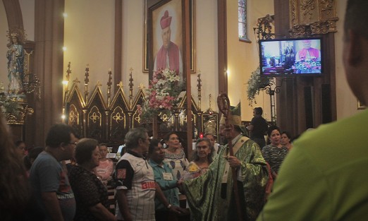 Reyes Larios recordó a los feligreses que el 24 de octubre es la festividad de San Rafael Guízar, por lo muchas peregrinaciones estarán arribando a la Catedral en estos días. 