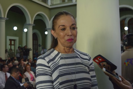 María Laura García Beltrán, Directora del DIF estatal de Veracruz, dijo que las pensiones para adultos mayores se están pagando puntualmente. A la fecha el padrón es de 5 mil 300 beneficiarios, reconociendo que se eliminaron algunos registros debido a homonimias que existían, de hasta 5 veces la misma persona. 

