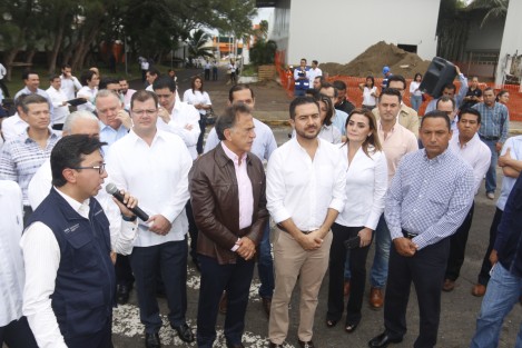 El gobernador de Veracruz, Miguel Ángel Yunes Linares, anunció que las instalaciones del Centro Rébsamen albergarán el centro de control y vigilancia C5,  donde también se concentrarán las direcciones municipales de la policía y tránsito.