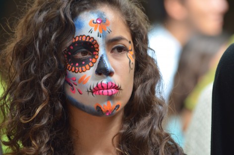 Fue inaugurada la Feria Regional del pan y el tamal, con muestra de altares y tamales de diversas regiones como Naolinco, Poza Rica, Banderilla, Xalapa; también se pudo apreciar la creatividad de los jóvenes participantes quienes lucieron ataviados de catrinas.

