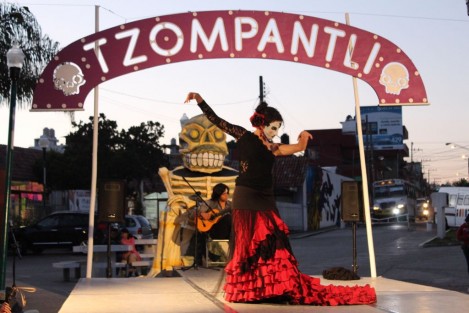 Inició el Tzompantli 2017, la segunda edición del Festival Escénico para Vivos y Muertos, que trae a la ciudad un vasto bagaje artístico-cultural, para la recreación de todos, a propósito de la ya próxima conmemoración del Día de Muertos.