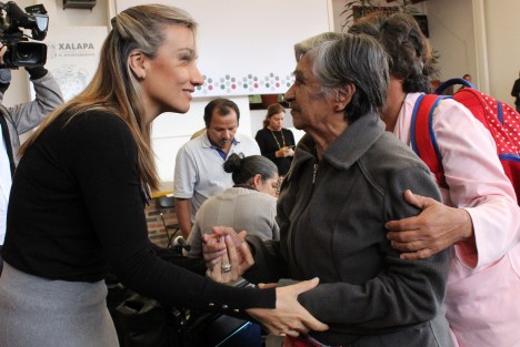 Durante los casi cuatro años de la presente administración municipal, el Sistema Municipal para el Desarrollo Integral de la Familia (DIF) ha entregado seis mil 924 apoyos funcionales a personas que viven con algún tipo de discapacidad.
