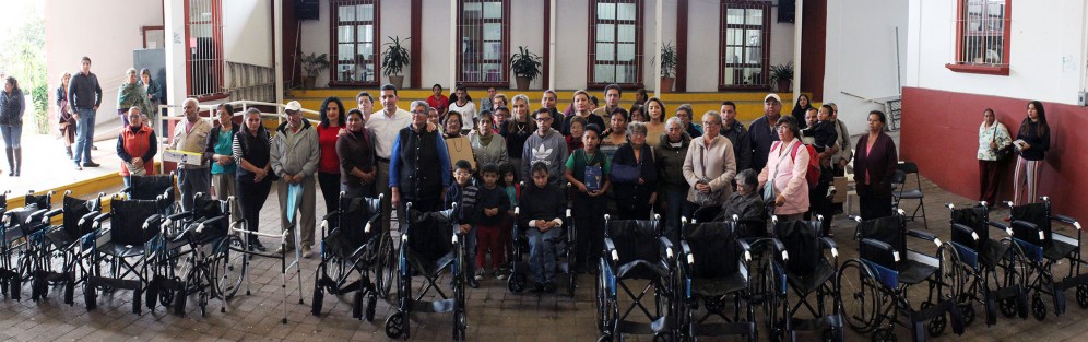 Durante los casi cuatro años de la presente administración municipal, el Sistema Municipal para el Desarrollo Integral de la Familia (DIF) ha entregado seis mil 924 apoyos funcionales a personas que viven con algún tipo de discapacidad.
